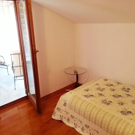 Lägenhet Roses & Wellness Ičići