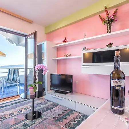 Roses & Wellness Appartement Ičići