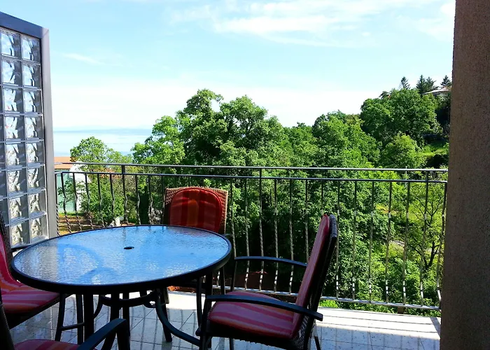Roses & Wellness Daire Ičići