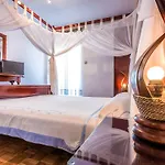 Roses & Wellness Daire