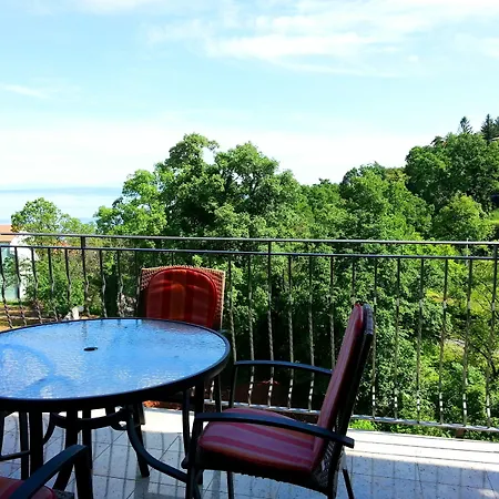 Roses & Wellness Apartament Ičići